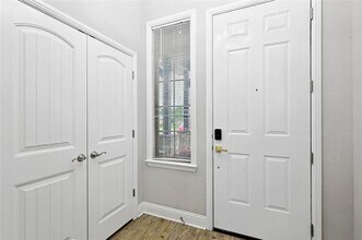 342 W Huffman St in Krum, TX - Building Photo - Building Photo