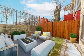 2226 W 24th St in Chicago, IL - Building Photo - Building Photo