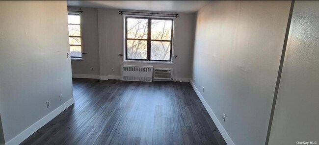 1725 Edison Ave-Unit -4A in Bronx, NY - Building Photo - Building Photo