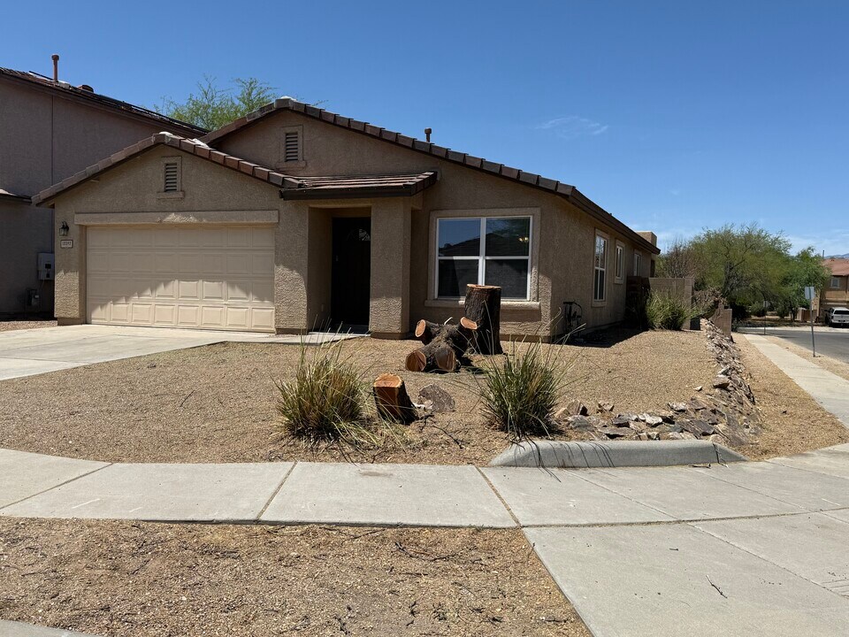 10393 E Marquette St in Tucson, AZ - Building Photo