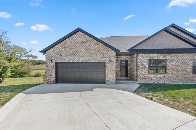 81 E Autumn Leaf Dr in Cape Girardeau, MO - Foto de edificio - Building Photo