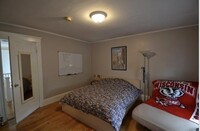 30 Sunset Rd, Unit B in Cambridge, MA - Building Photo - Building Photo