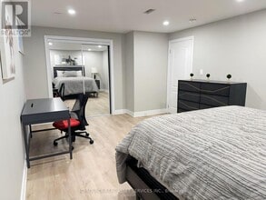 30 York Dr. in Peterborough, ON - Building Photo - Building Photo