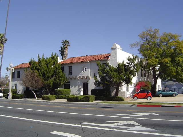 Raincross Apartments in Riverside, CA - Building Photo