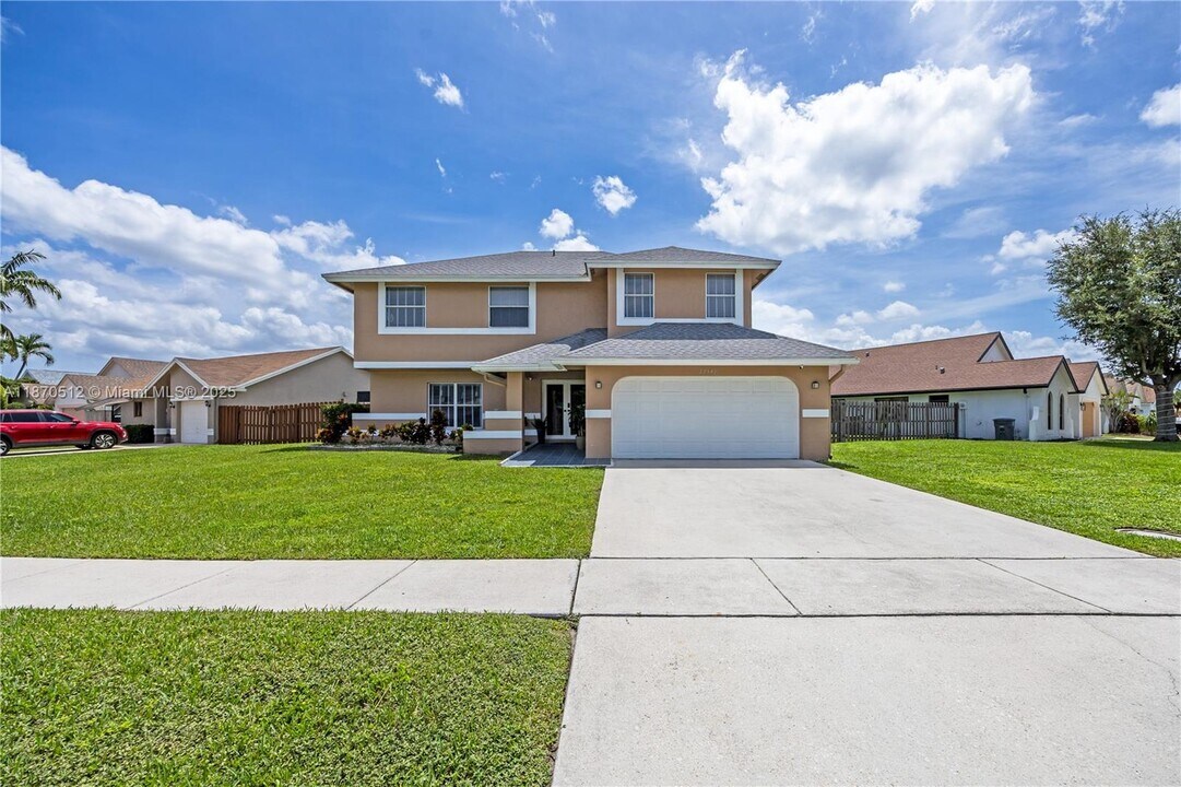 22341 Sea Bass Dr in Boca Raton, FL - Building Photo