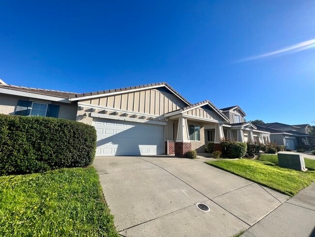 1732 Hiawatha Dr in Roseville, CA - Building Photo - Building Photo