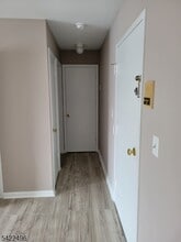 37 E Main St in Rockaway, NJ - Building Photo - Building Photo