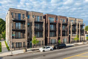 The Oak Park Edge in Oak Park, IL - Building Photo