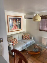 4721 Cartwright Ave, Unit GH in Los Angeles, CA - Building Photo - Building Photo