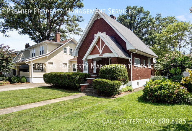 1844 Princeton Dr in Louisville, KY - Building Photo - Building Photo