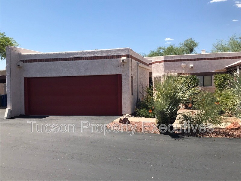 2839 E Weymouth Cir in Tucson, AZ - Building Photo