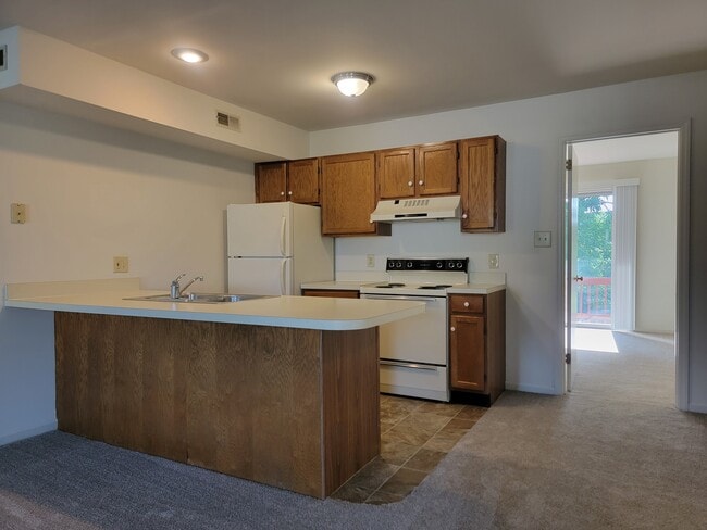 685 Brunnerville Rd, Unit 685 in Lititz, PA - Building Photo - Building Photo