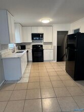 4104 Darby Ct NW in Huntsville, AL - Building Photo - Building Photo
