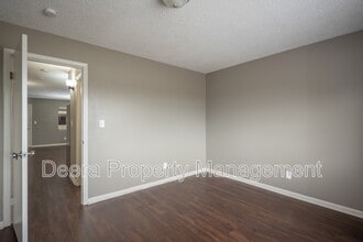 6016 Leavenworth Rd in Kansas City, KS - Building Photo - Building Photo