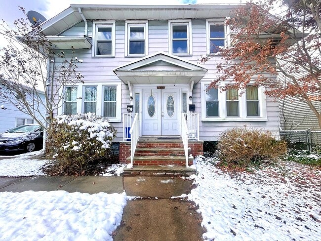 property at 140 Barnard St