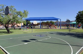 Pasadena Apartments in Farmers Branch, TX - Building Photo - Building Photo