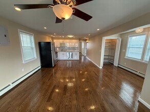 99-46 163rd Rd in Queens, NY - Building Photo - Building Photo