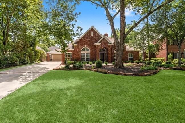 property at 165 W Shadowpoint Cir