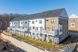 Chapelgate in Ellicott City, MD - Building Photo - Building Photo