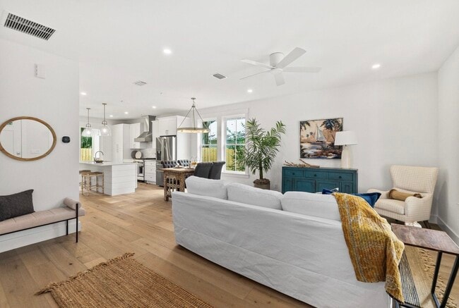 27 Fullerwood Dr
