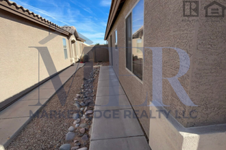 22693 N Davis Way in Maricopa, AZ - Building Photo - Building Photo