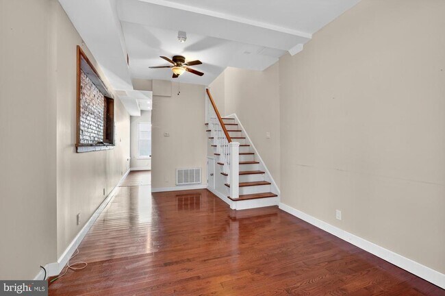 112 E Allen St in Philadelphia, PA - Building Photo - Building Photo