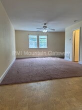 44 Cardinal Ct in Cleveland, GA - Building Photo - Building Photo