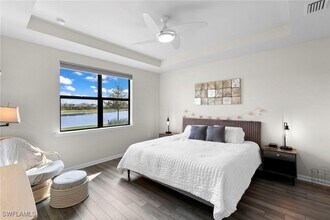 2231 Yellowfin Cir in Naples, FL - Foto de edificio - Building Photo