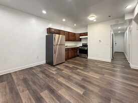 1652 W Virginia Ave NE, Unit Unit 2 in Washington, DC - Building Photo