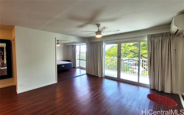 2937 Kalakaua Ave in Honolulu, HI - Building Photo