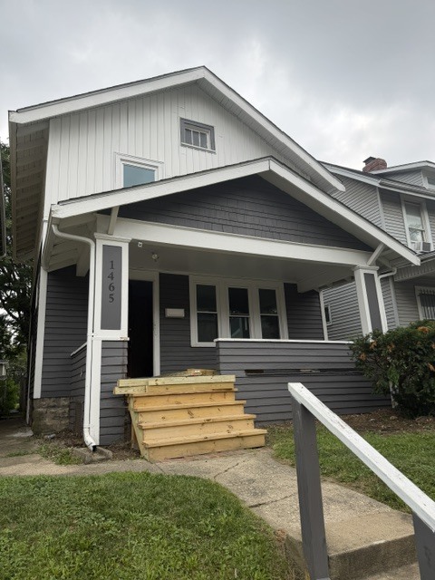 property at 1465 Hildreth Ave