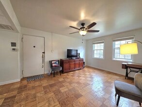 6620 Boulevard View in Alexandria, VA - Building Photo - Building Photo