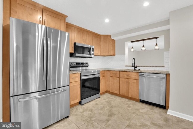 property at 9114 Aspenpark Ct