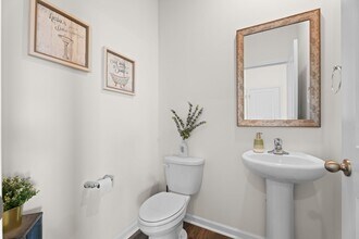 220 Emerald Crk Ave in Greer, SC - Building Photo - Building Photo