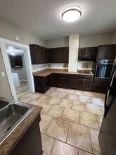 826 Lake Ave in Fort Wayne, IN - Building Photo - Building Photo