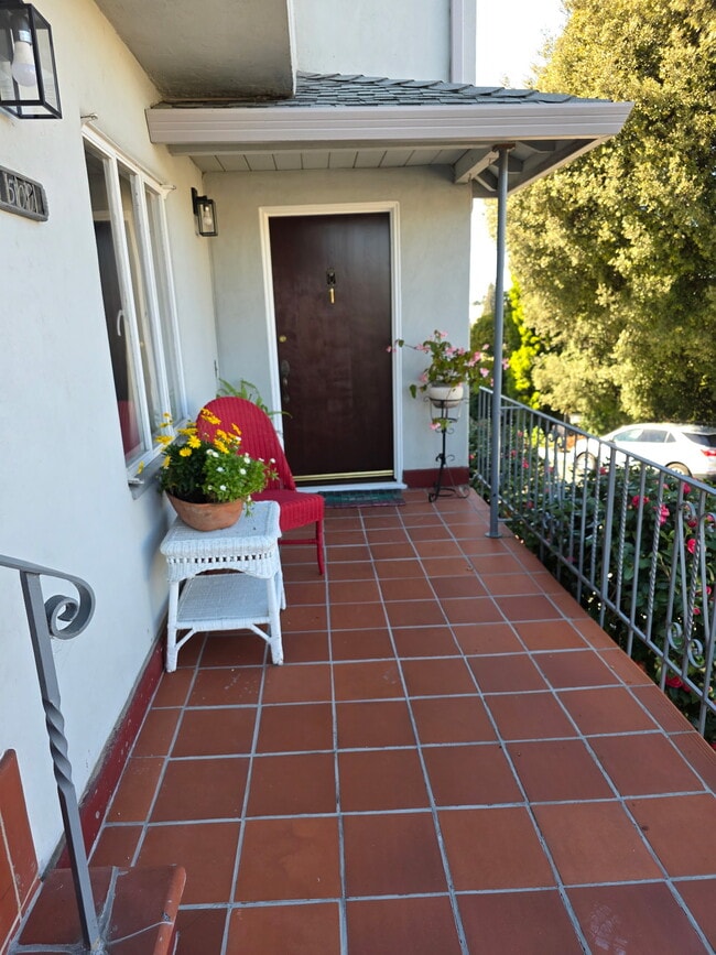 500 Merritt Ave, Unit APT 1, Unit APT 1