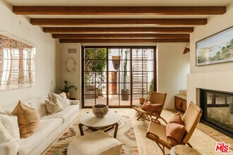 751 Ozone St in Santa Monica, CA - Building Photo - Building Photo