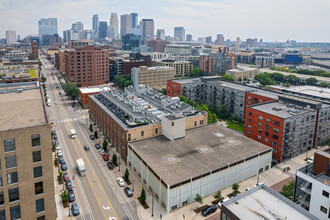 801 Washington Ave N in Minneapolis, MN - Foto de edificio - Building Photo