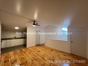 56 ME-133 in Winthrop, ME - Building Photo - Building Photo