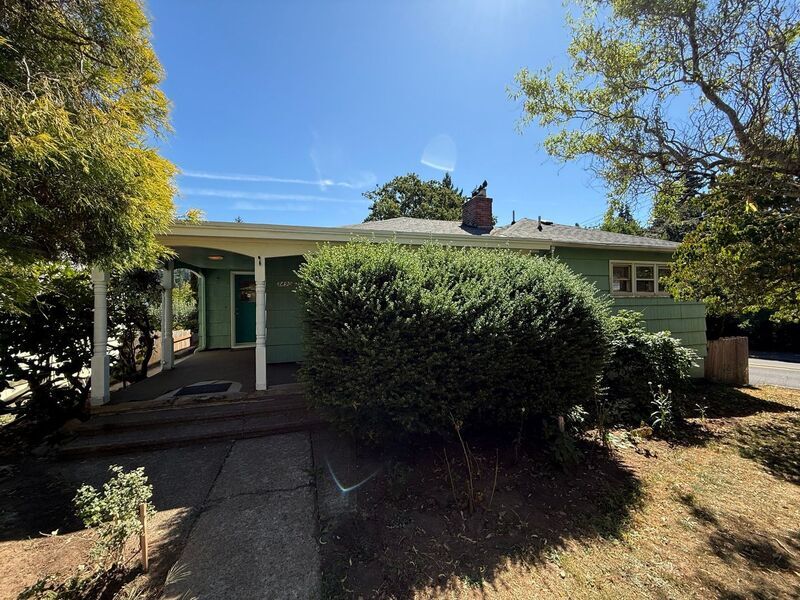 3490 Neef Ave SE in Salem, OR - Building Photo