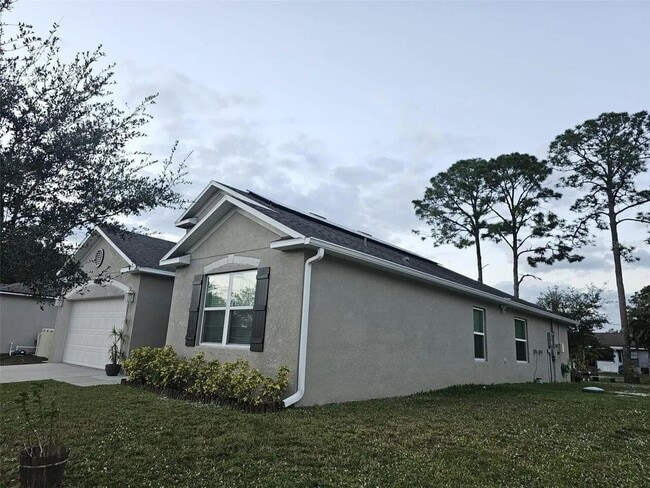 1357 Sequoia Rd NW in Palm Bay, FL - Building Photo - Building Photo