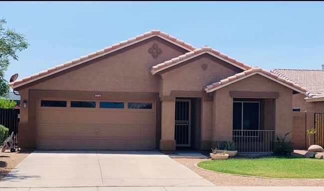 3464 S Moccasin Trl in Gilbert, AZ - Building Photo - Building Photo