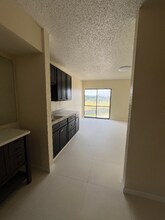 2715 Cherry Rd, Unit 2407 in Memphis, TN - Foto de edificio - Building Photo