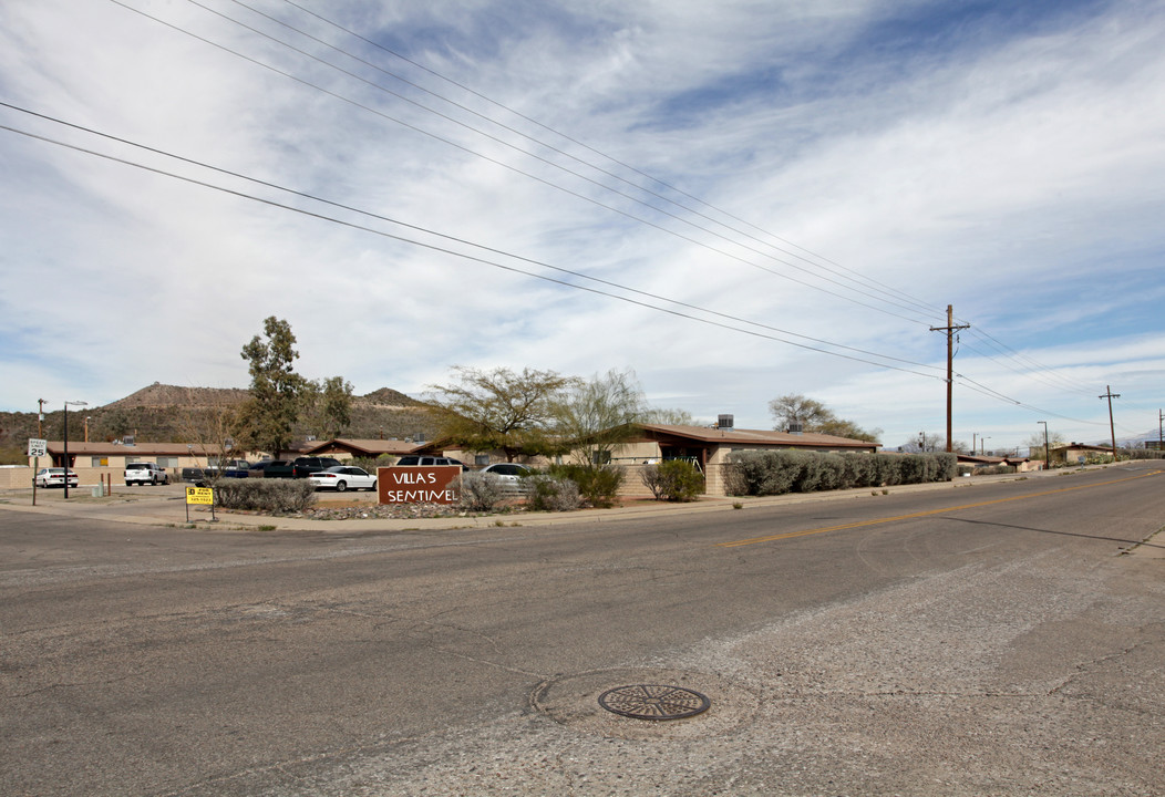 Villas Sentinel in Tucson, AZ - Building Photo