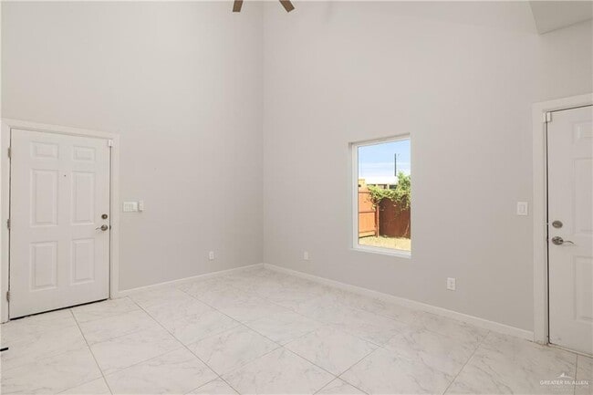 808 Hidden Hls St in Mission, TX - Building Photo - Building Photo