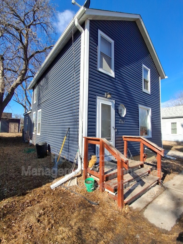 1212 Sibley St in Hastings, MN - Building Photo - Building Photo