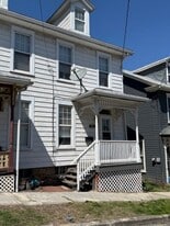 438 Mulberry St in Newport, PA - Building Photo