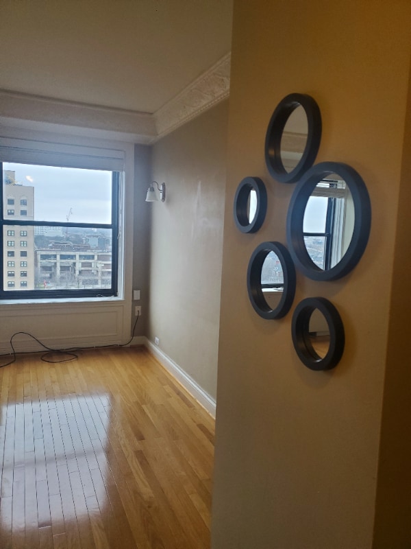 property at 15 E Kirby St