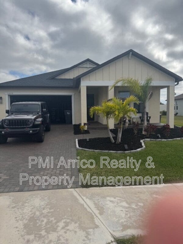 property at 11679 74th Cir E