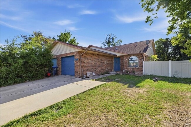 7818 NE 21 Ave in Ocala, FL - Building Photo - Building Photo